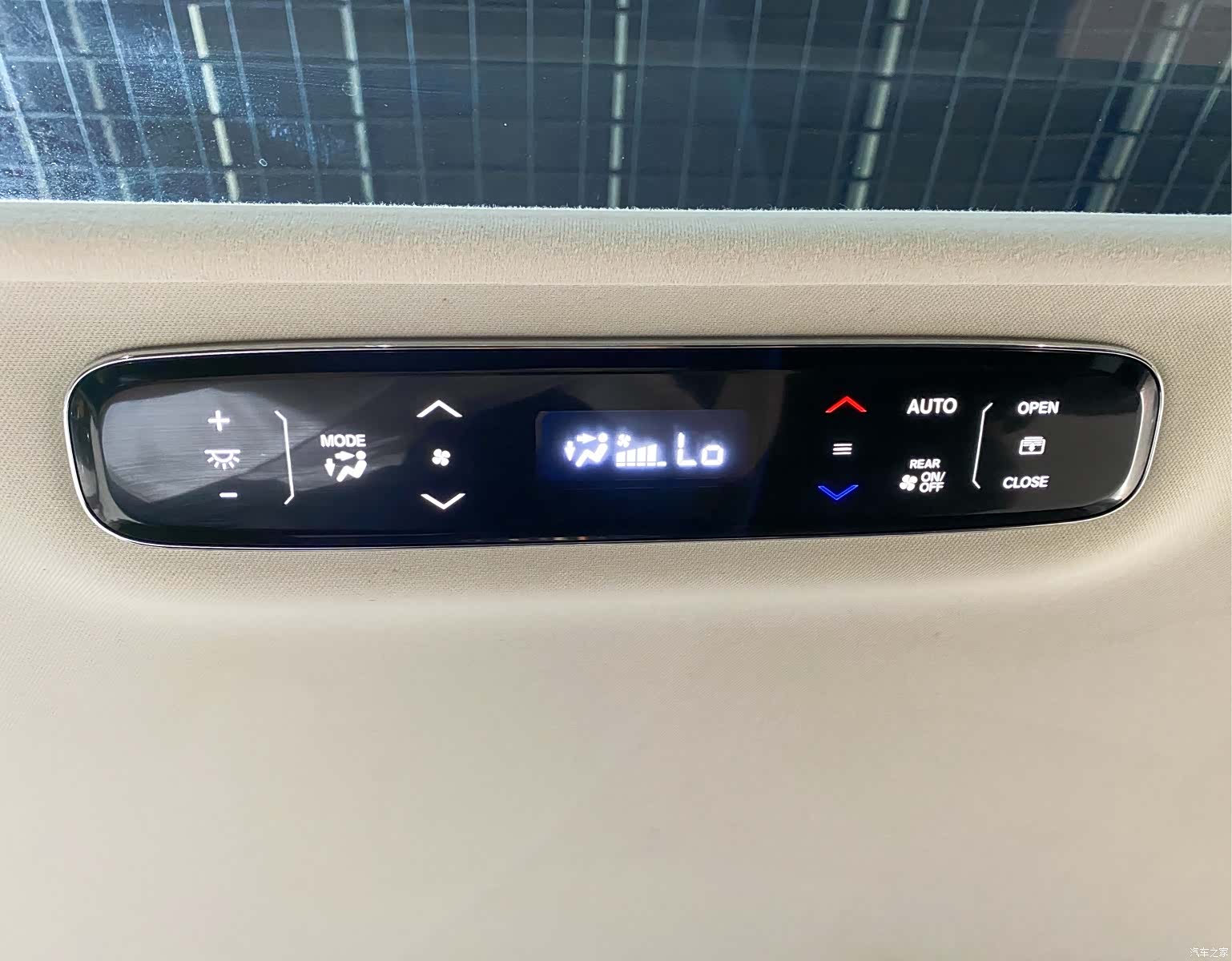 Honda Elysion, 2019 16
