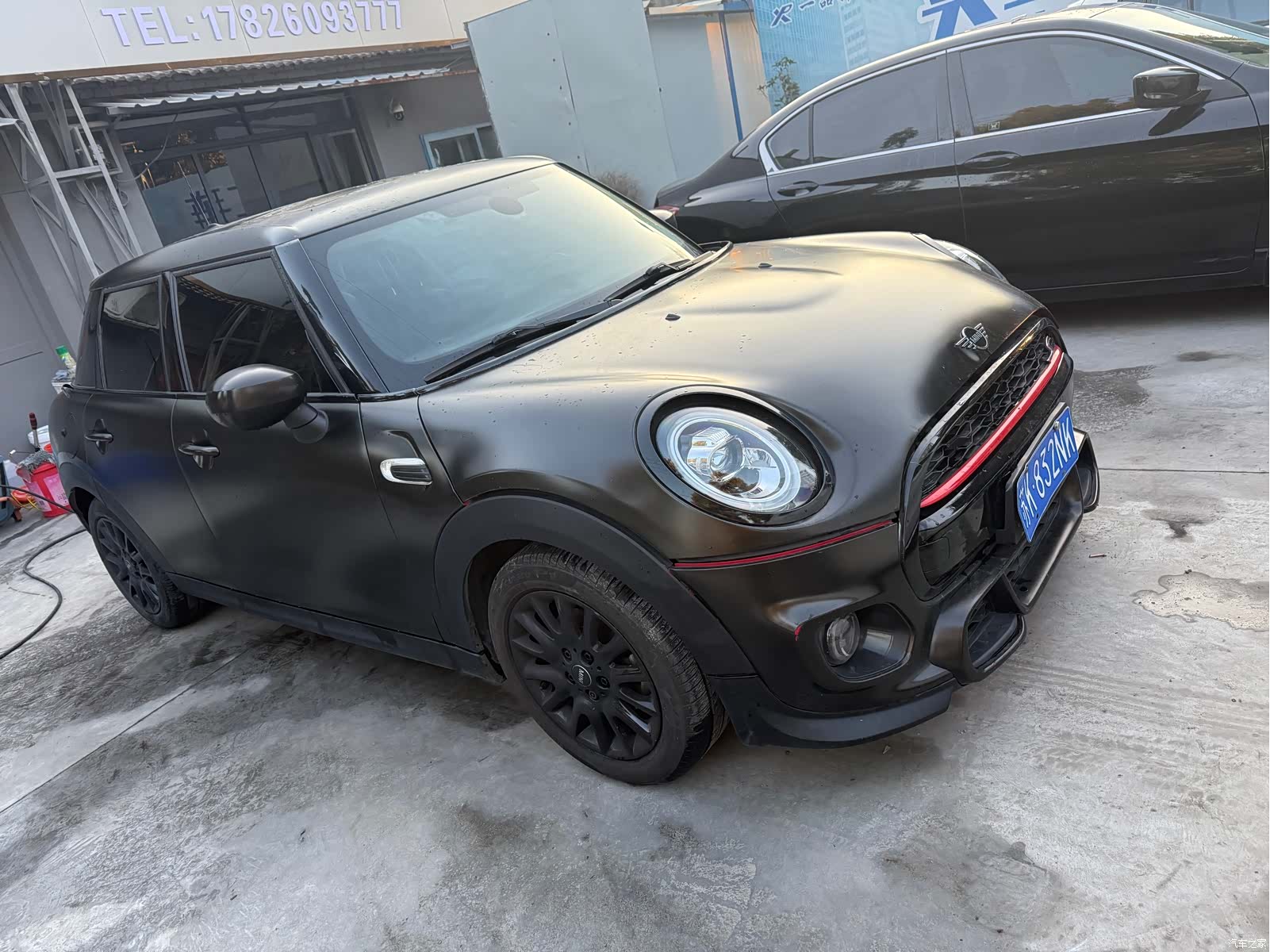 Mini ONE, 2019 4