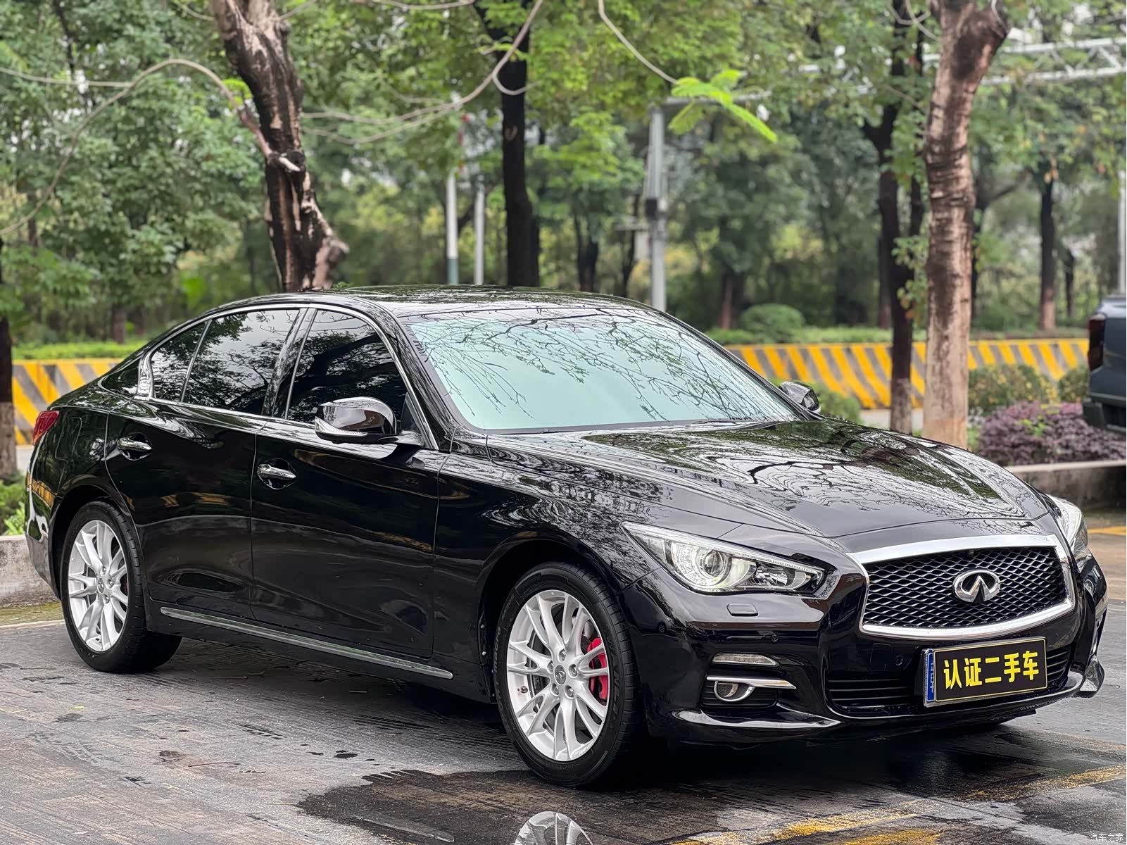 Infiniti Q50L, 2017 3