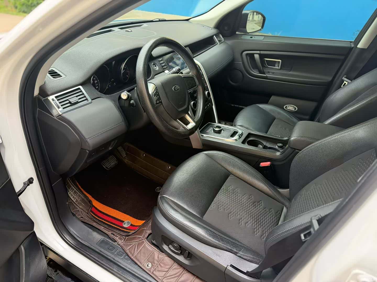 Land Rover Discovery, 2018 4