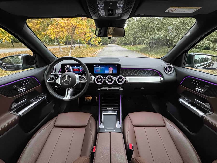 Mercedes-Benz GLB 2024, фото 9