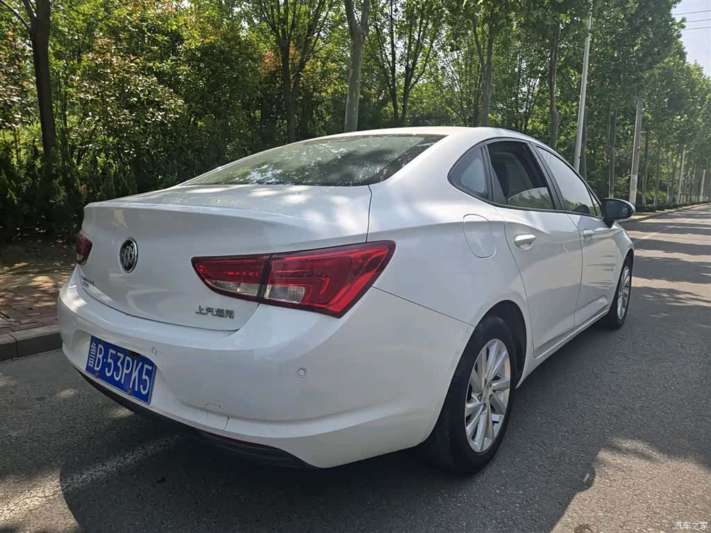 Buick Verano, 2018 9