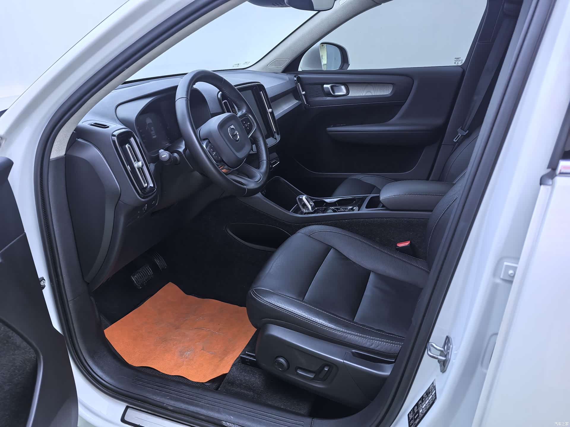 Volvo XC40, 2020 6