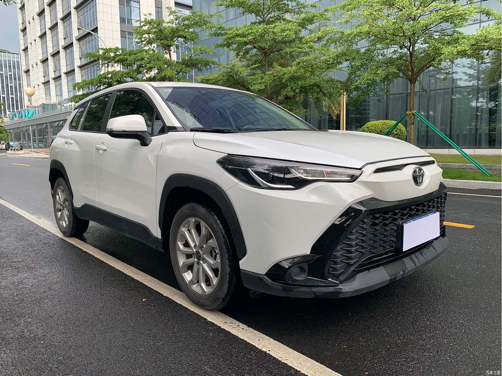 Toyota Frontlander, 2025 3