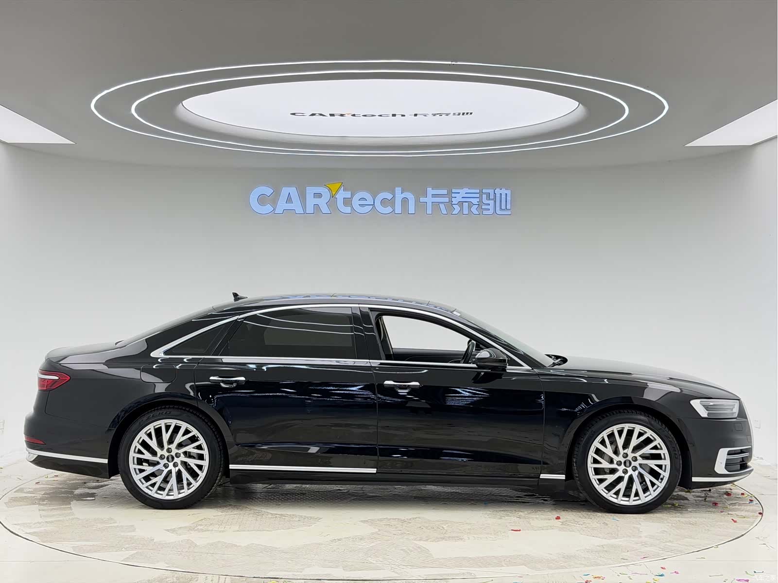 Audi A8L, 2021 8