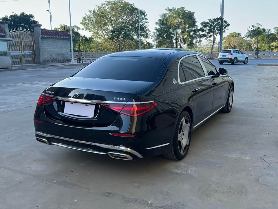 Mercedes-Benz Maybach S-class