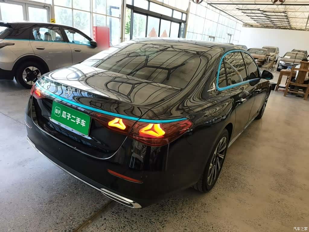 Mercedes-Benz E-Class, 2024 7