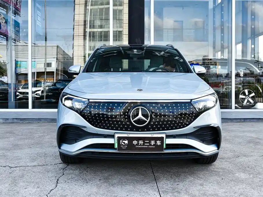 Mercedes-Benz EQA