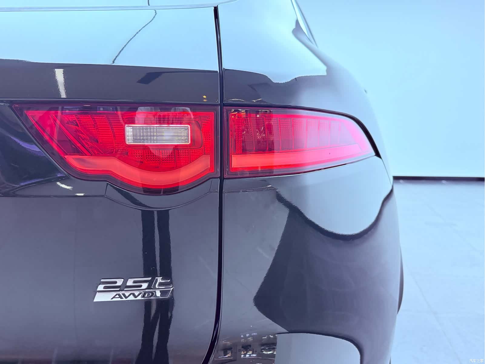 Jaguar F-PACE, 2021 35