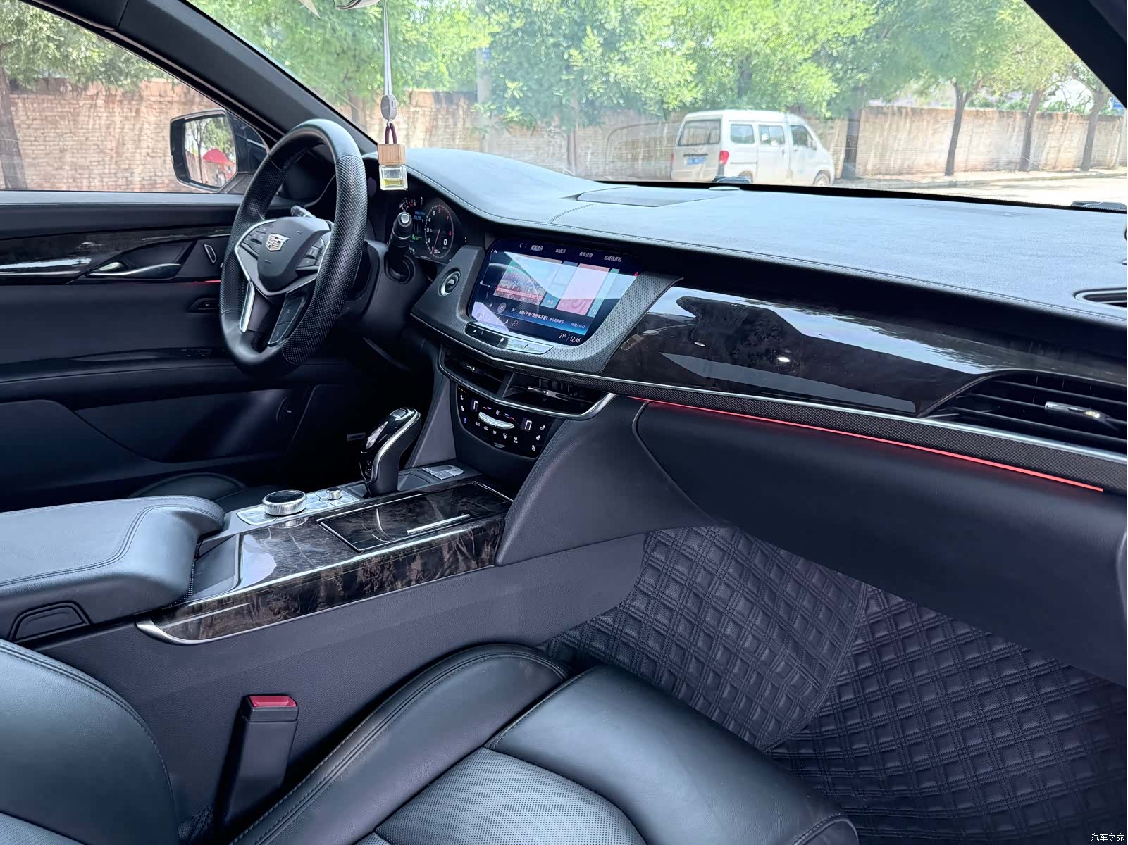 Cadillac CT6, 2021 9