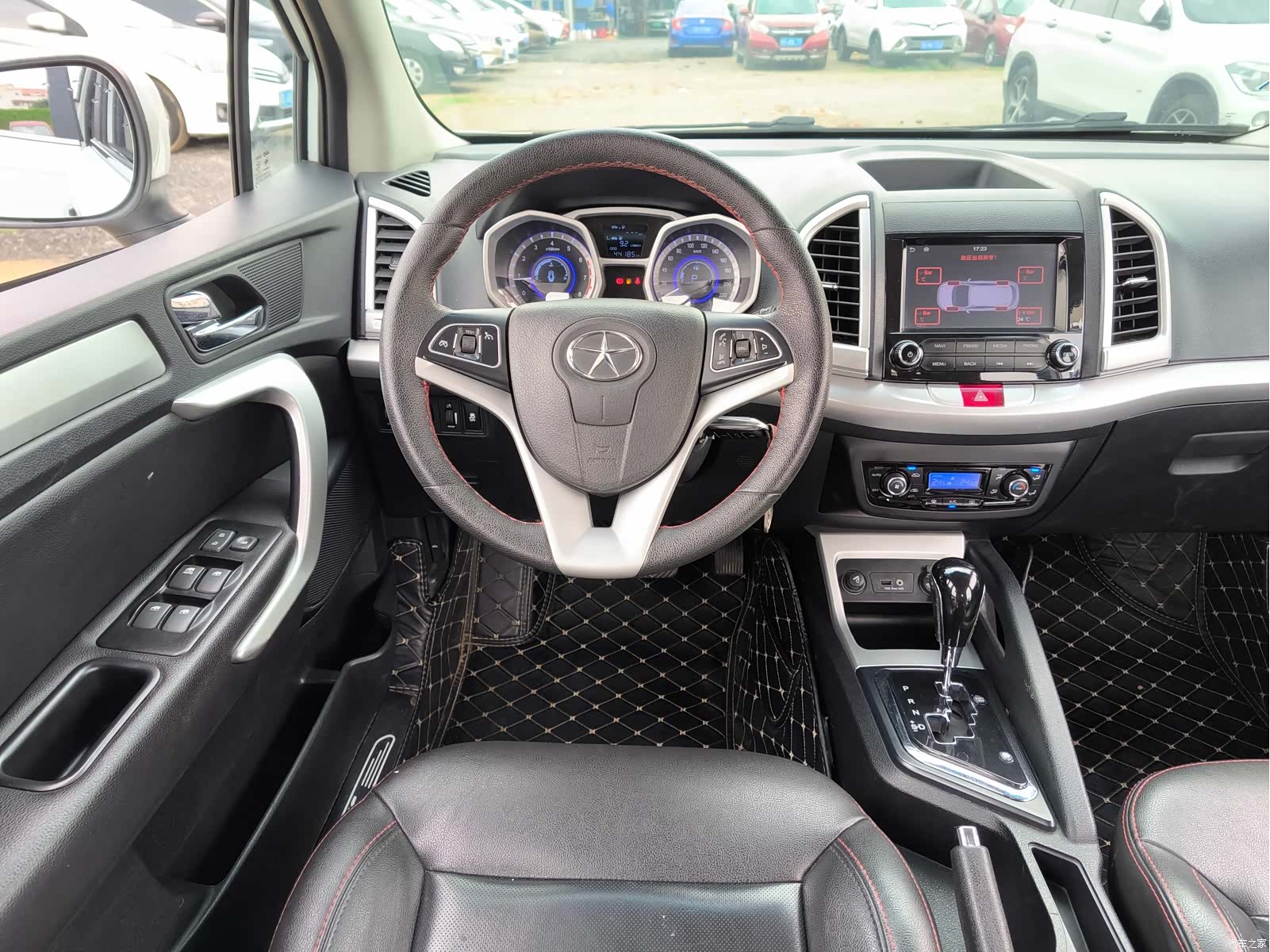 JAC S3, 2015 9