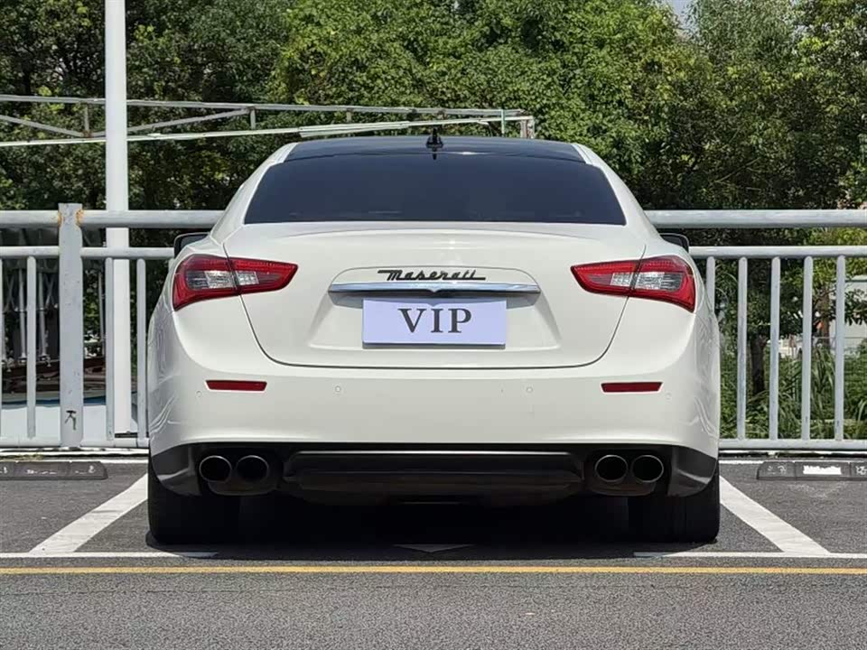 Maserati Ghibli Maserati Ghibli