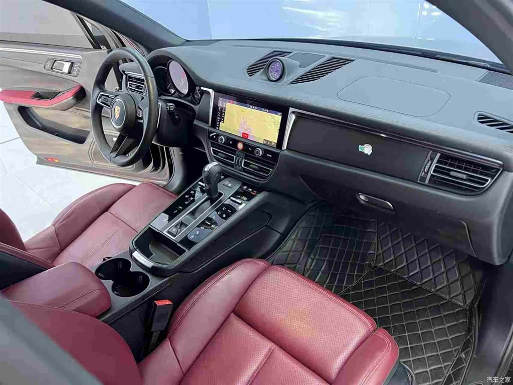 Porsche Macan, 2023 10