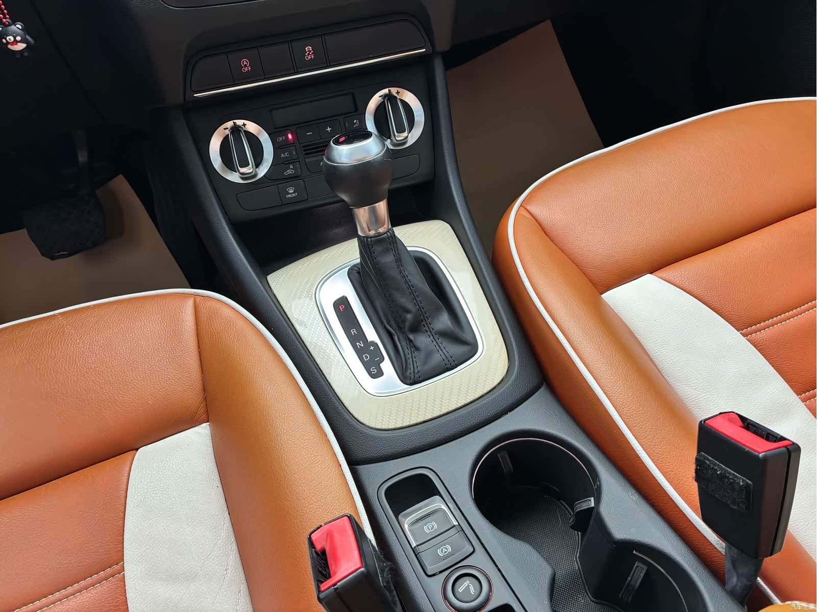 Audi Q3, 2015 13