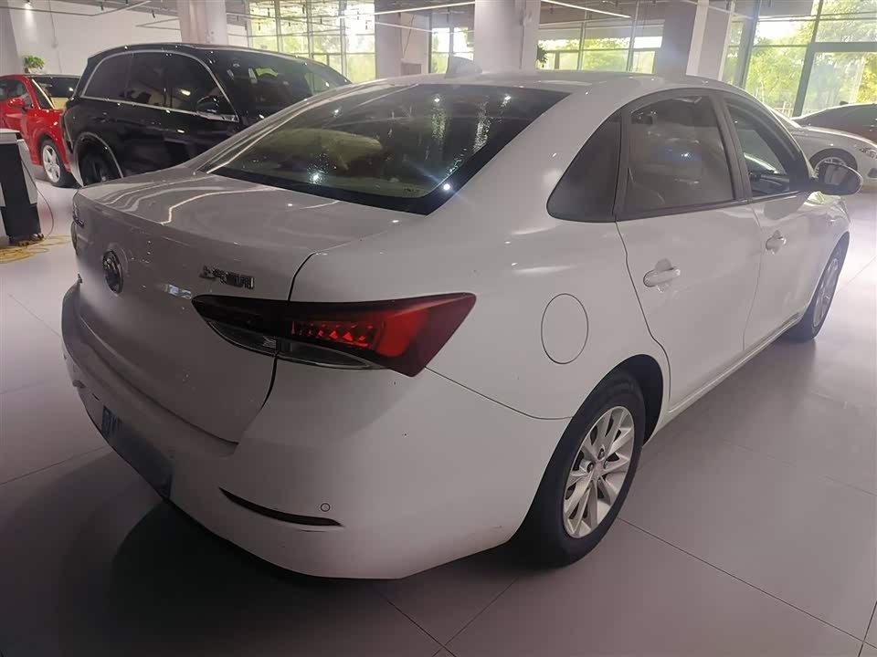 Buick Yinglang Buick Yinglang