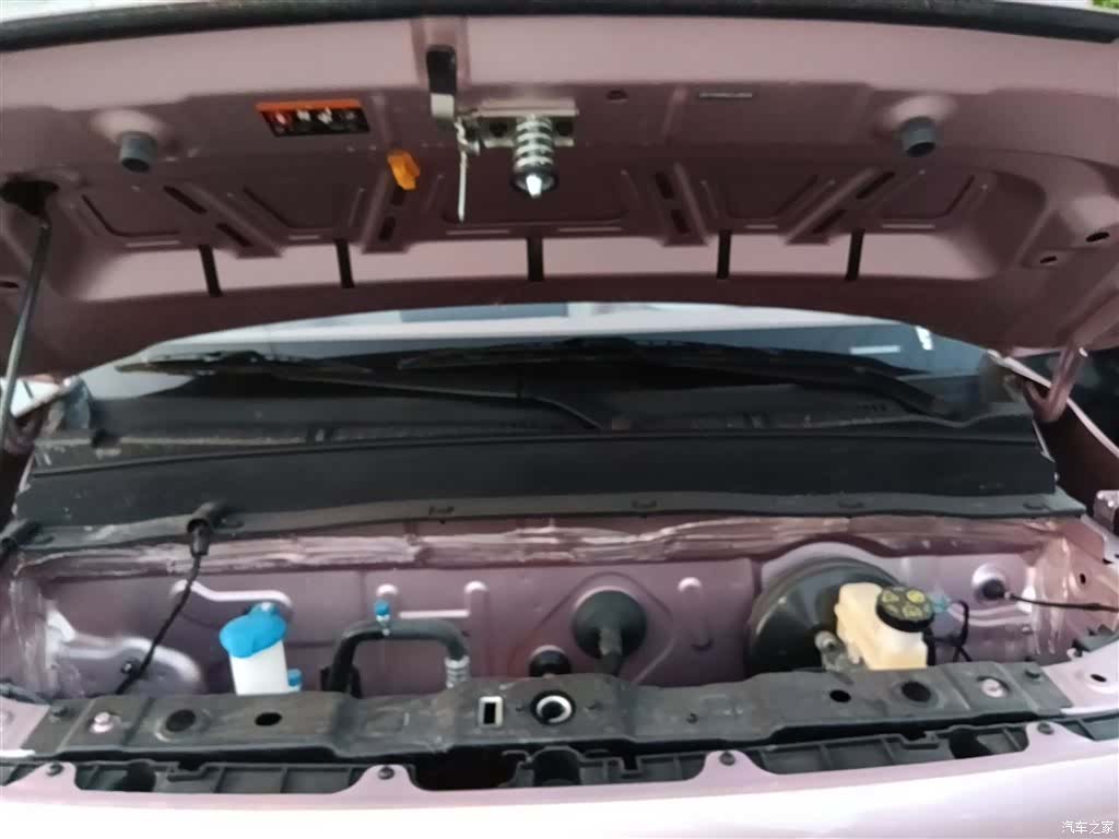 Geely Panda, 2025 20