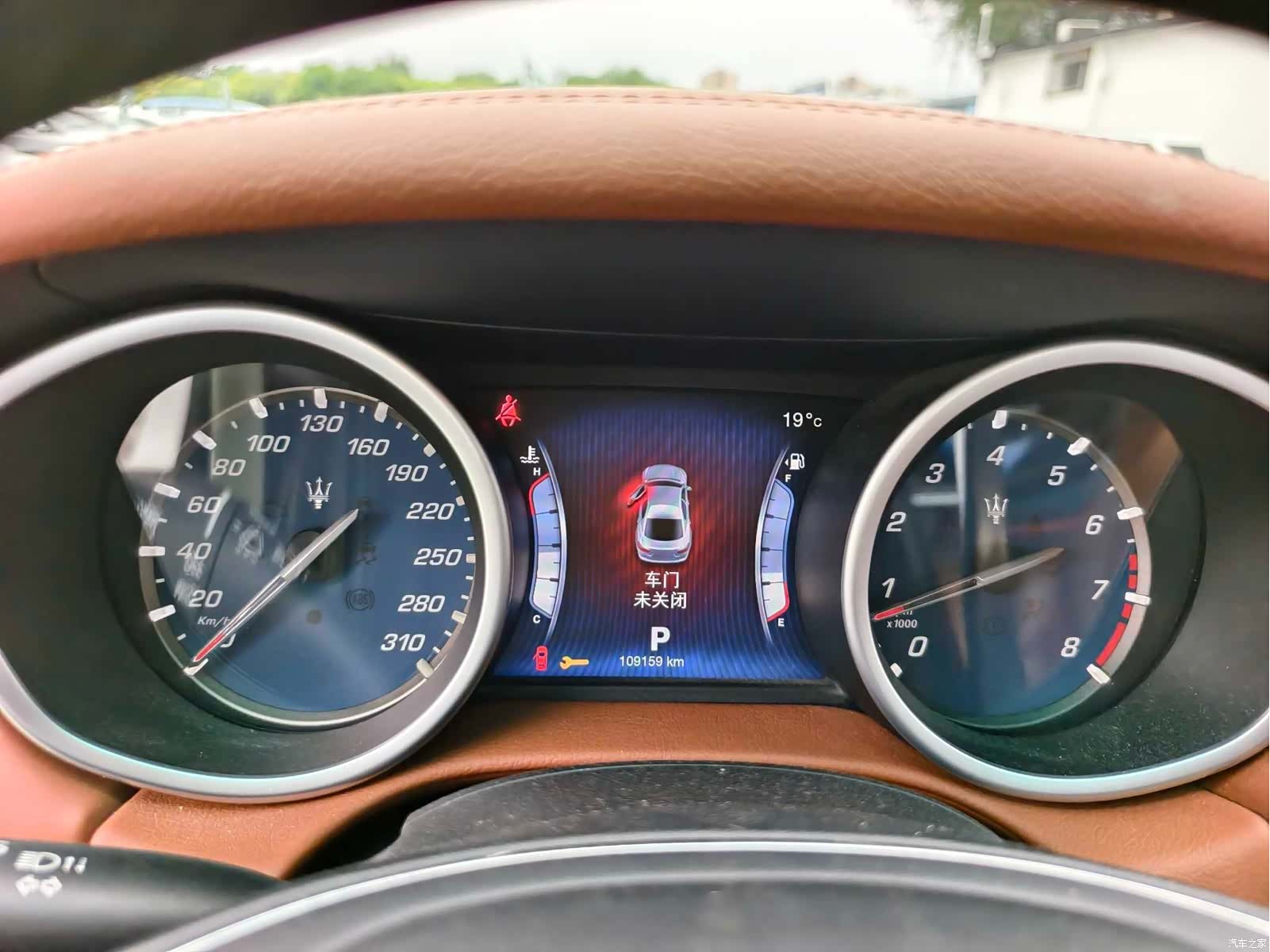 Maserati Ghibli, 2016 6