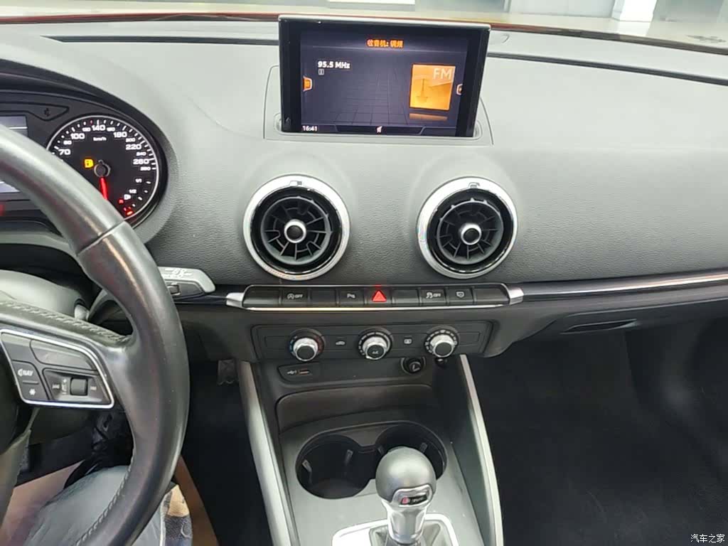 Audi A3, 2019 13