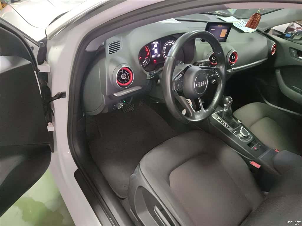 Audi A3, 2018 16