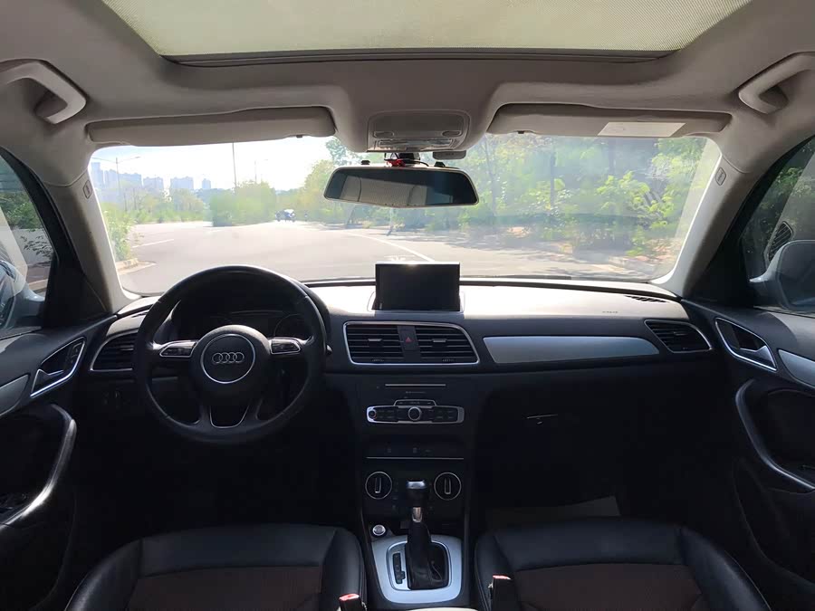 Audi Q3 2017, фото 6