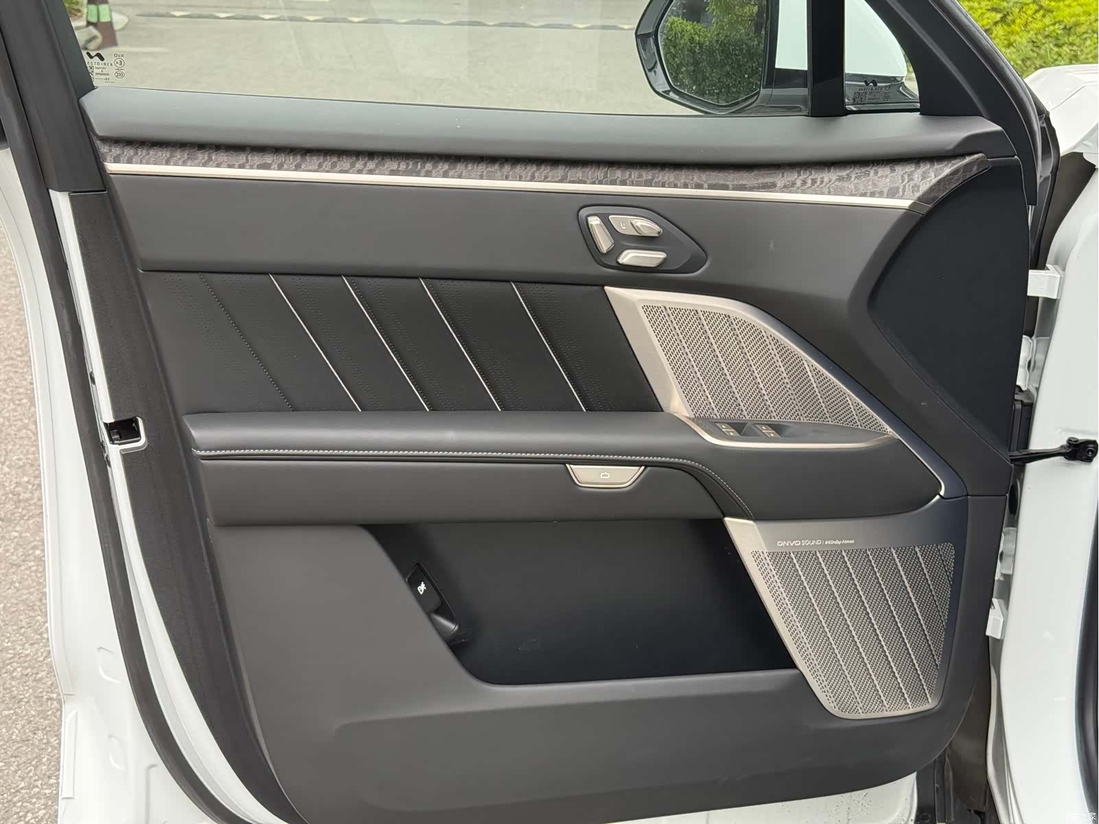 NIO L90, 2025 6