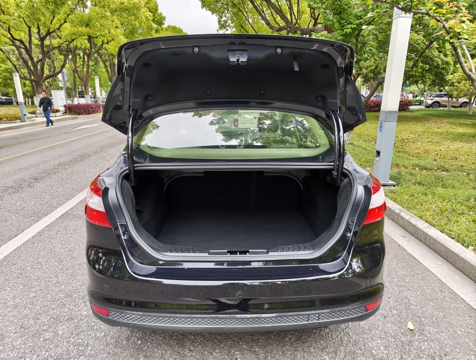 Ford Focus, 2013 20