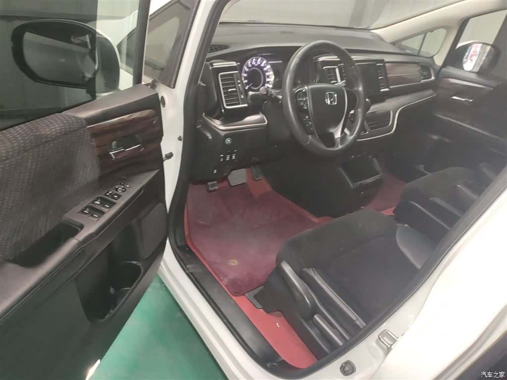 Honda Elysion, 2017 16