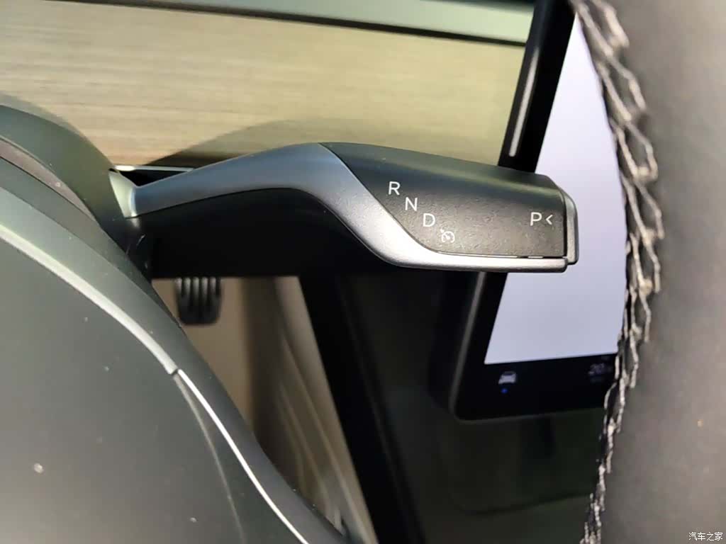 Tesla Model 3, 2023 14