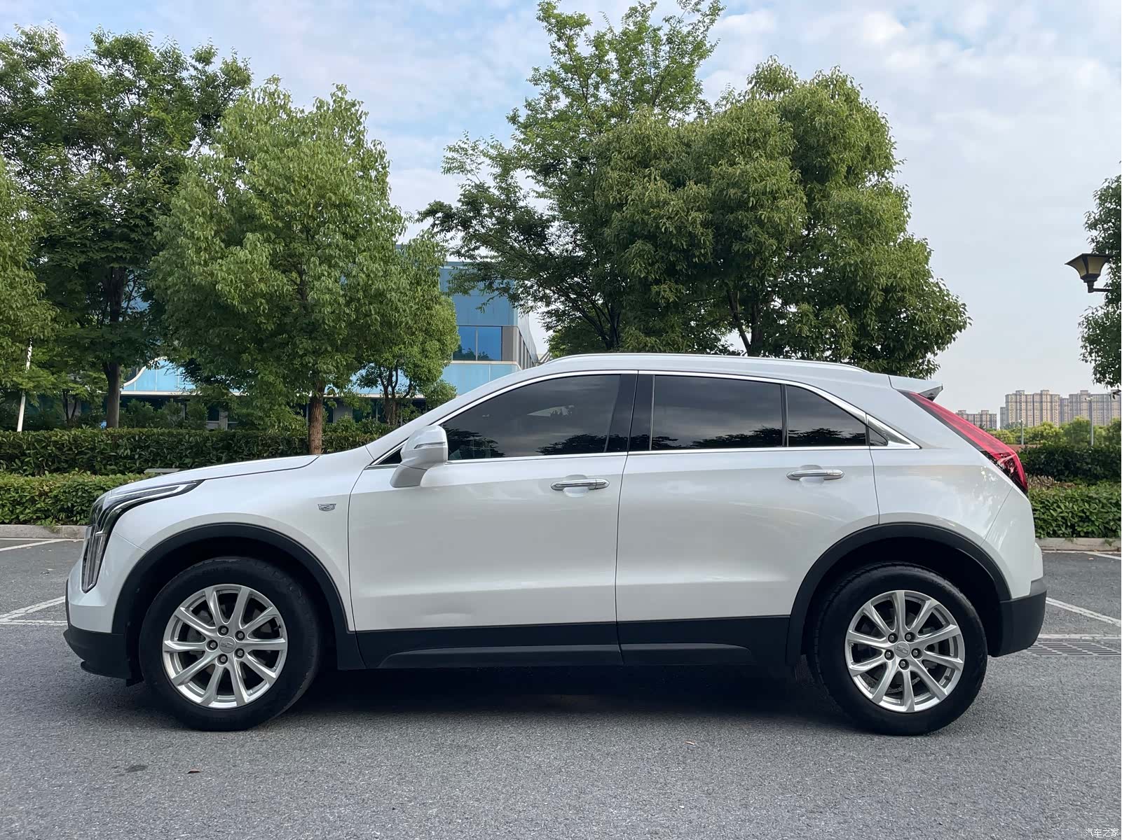 Cadillac XT4, 2021 все фото