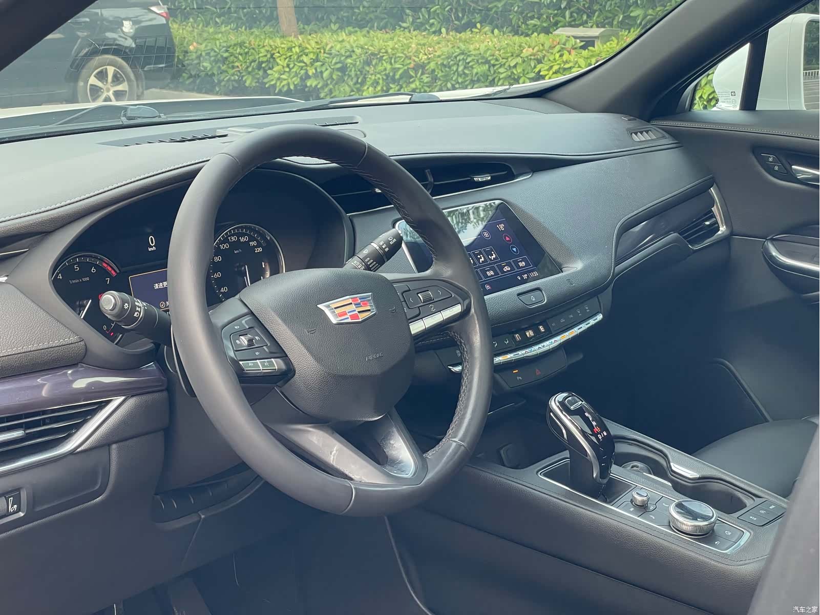 Cadillac XT4, 2021 10