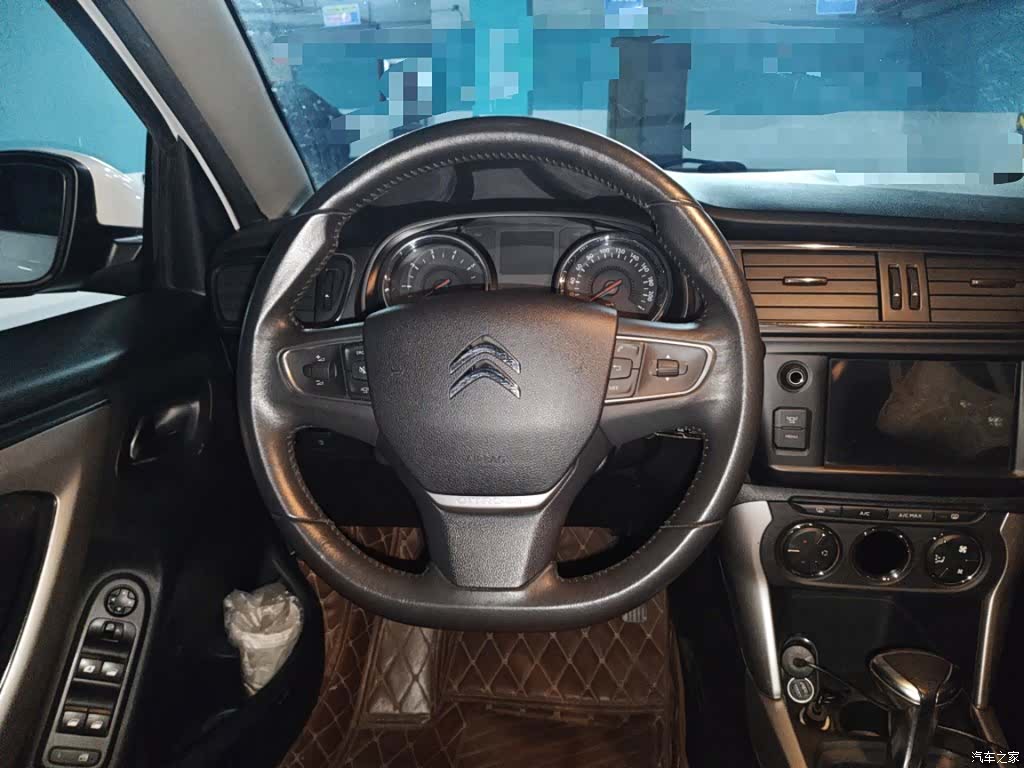 Citroen C3-XR, 2016 3