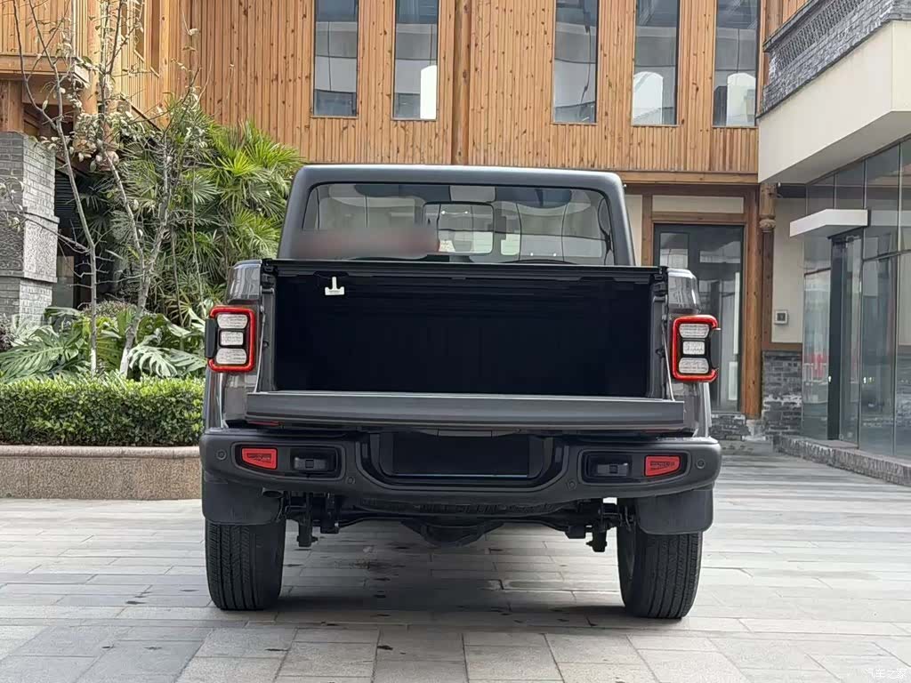 Jeep Gladiator, 2023 10