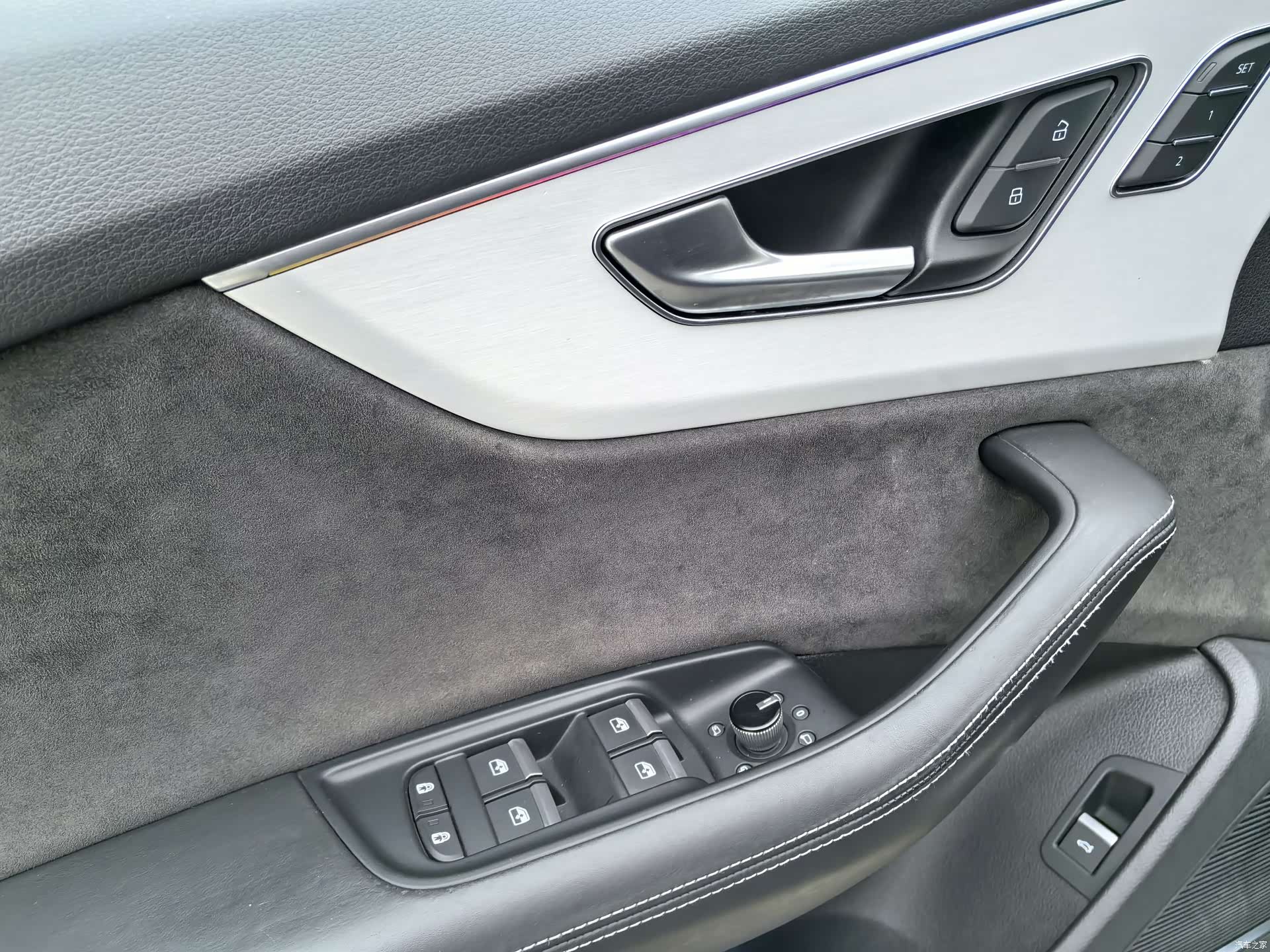 Audi Q8, 2019 11