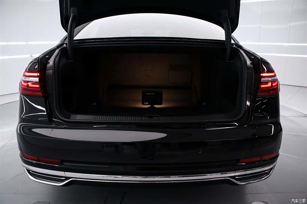 Audi A8L, 2021 17