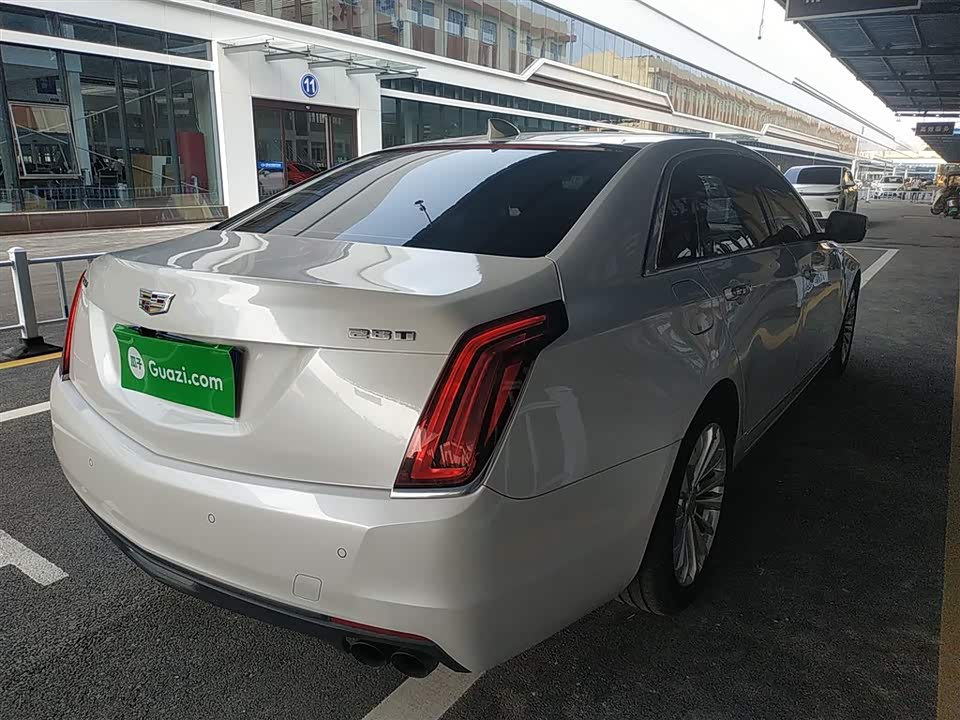 Cadillac CT6