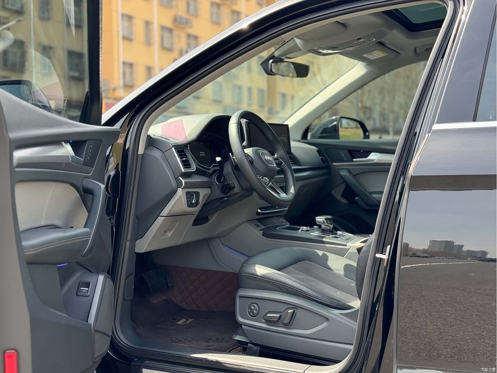 Audi Q5L, 2019 3