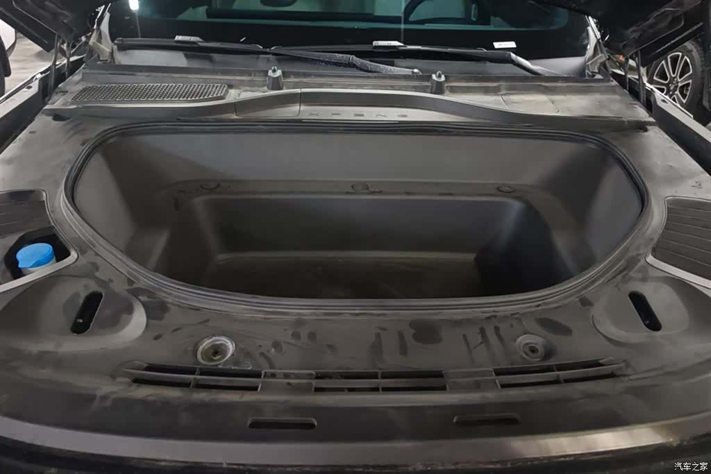 Xpeng G9, 2024 10