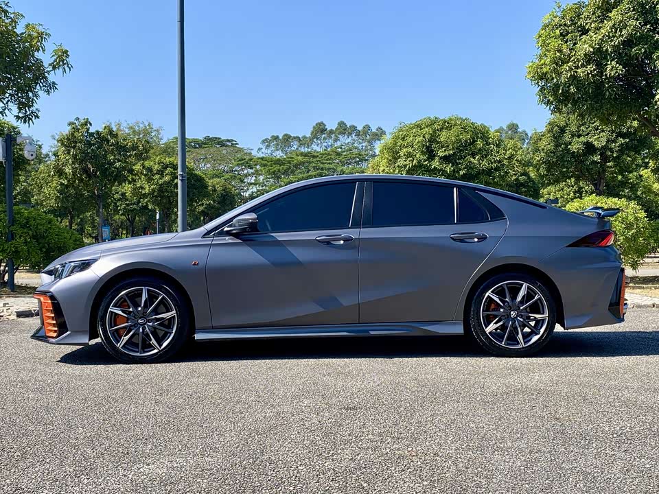 Trumpchi Shadow Leopard