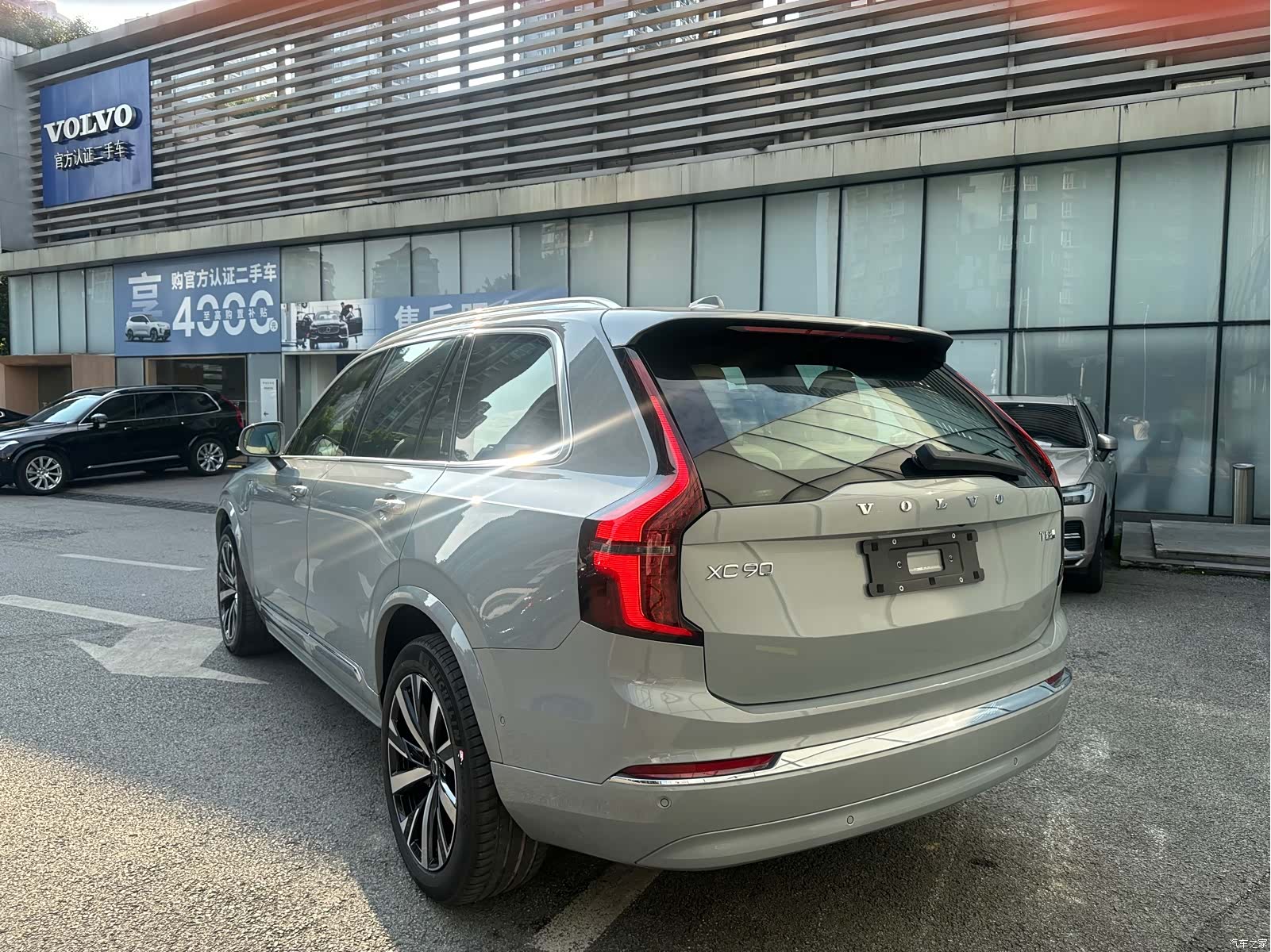 Volvo XC90, 2025 6