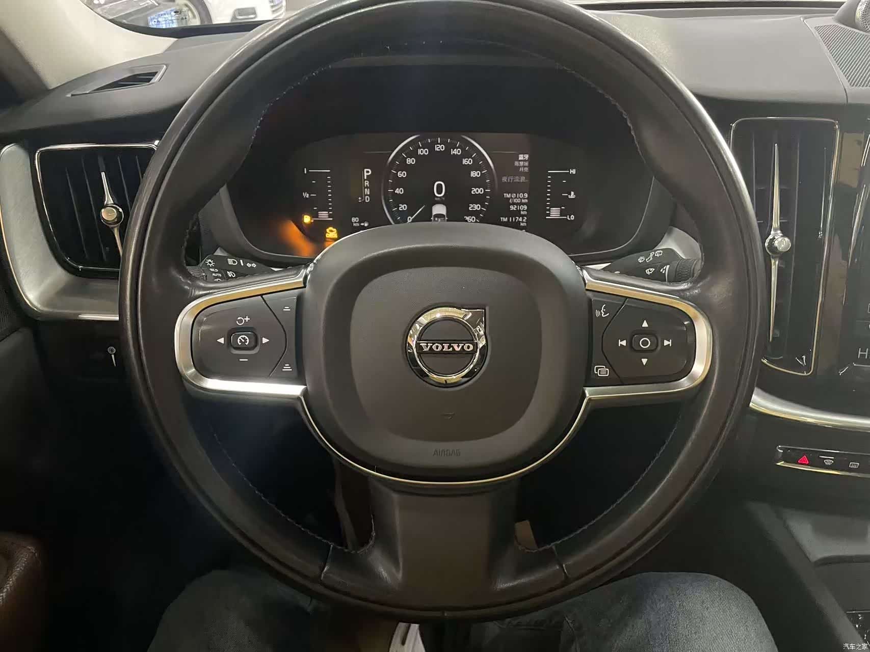Volvo XC60, 2020 8