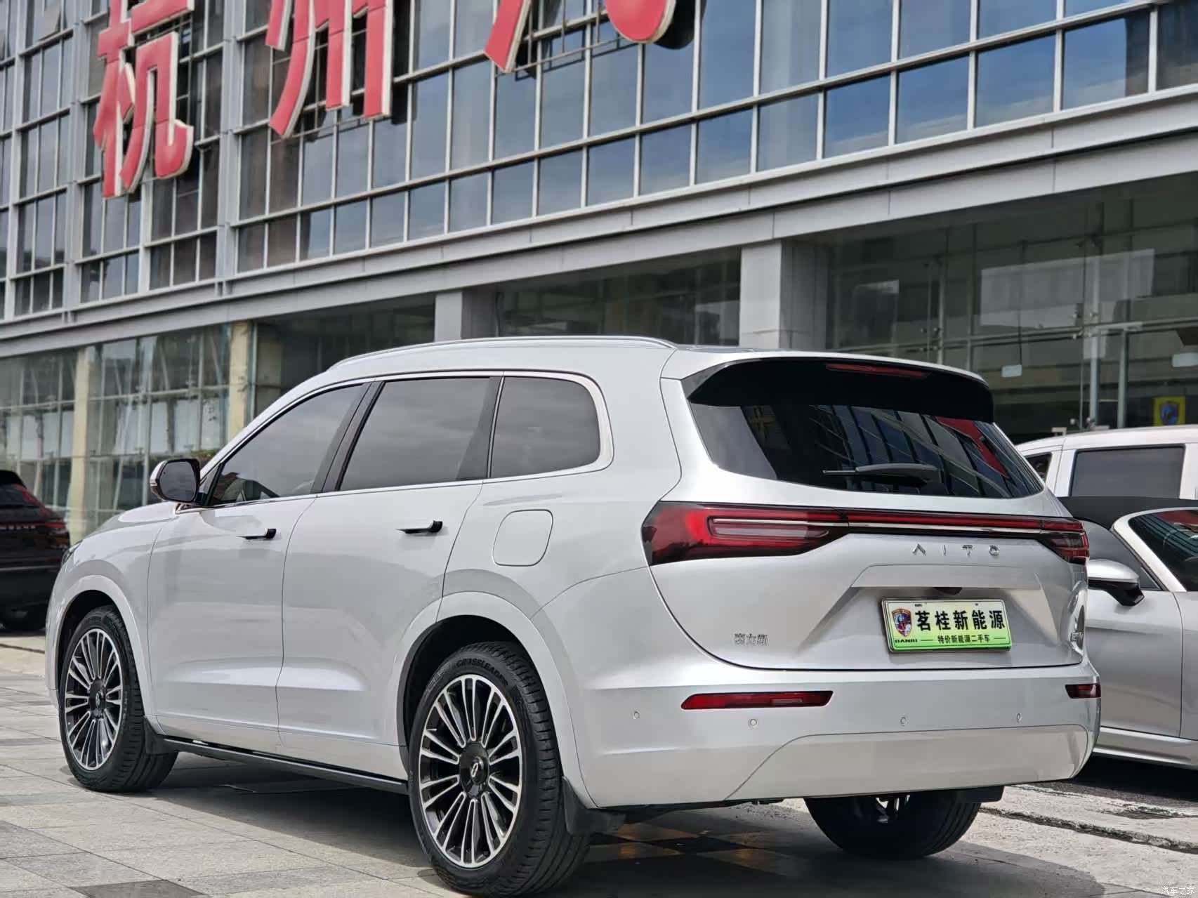 AITO M7, 2024 все фото