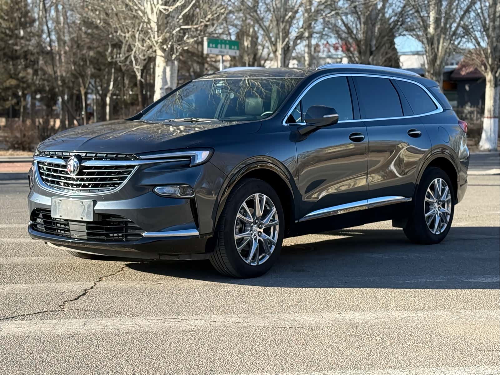 Buick Enclave, 2021 1