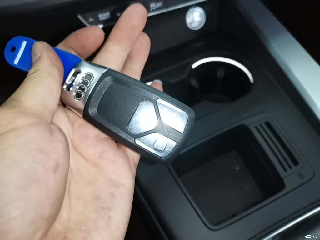 Audi A4L, 2024 9