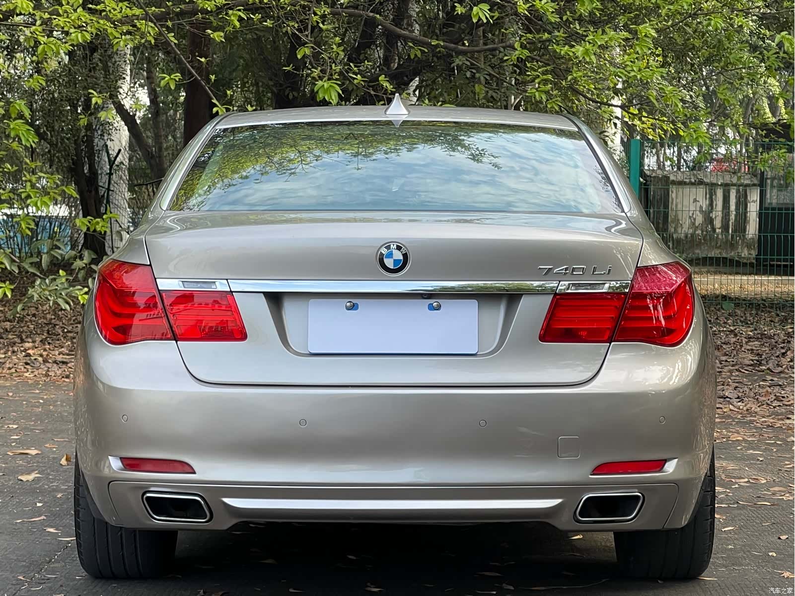 BMW 7 Series, 2011 все фото