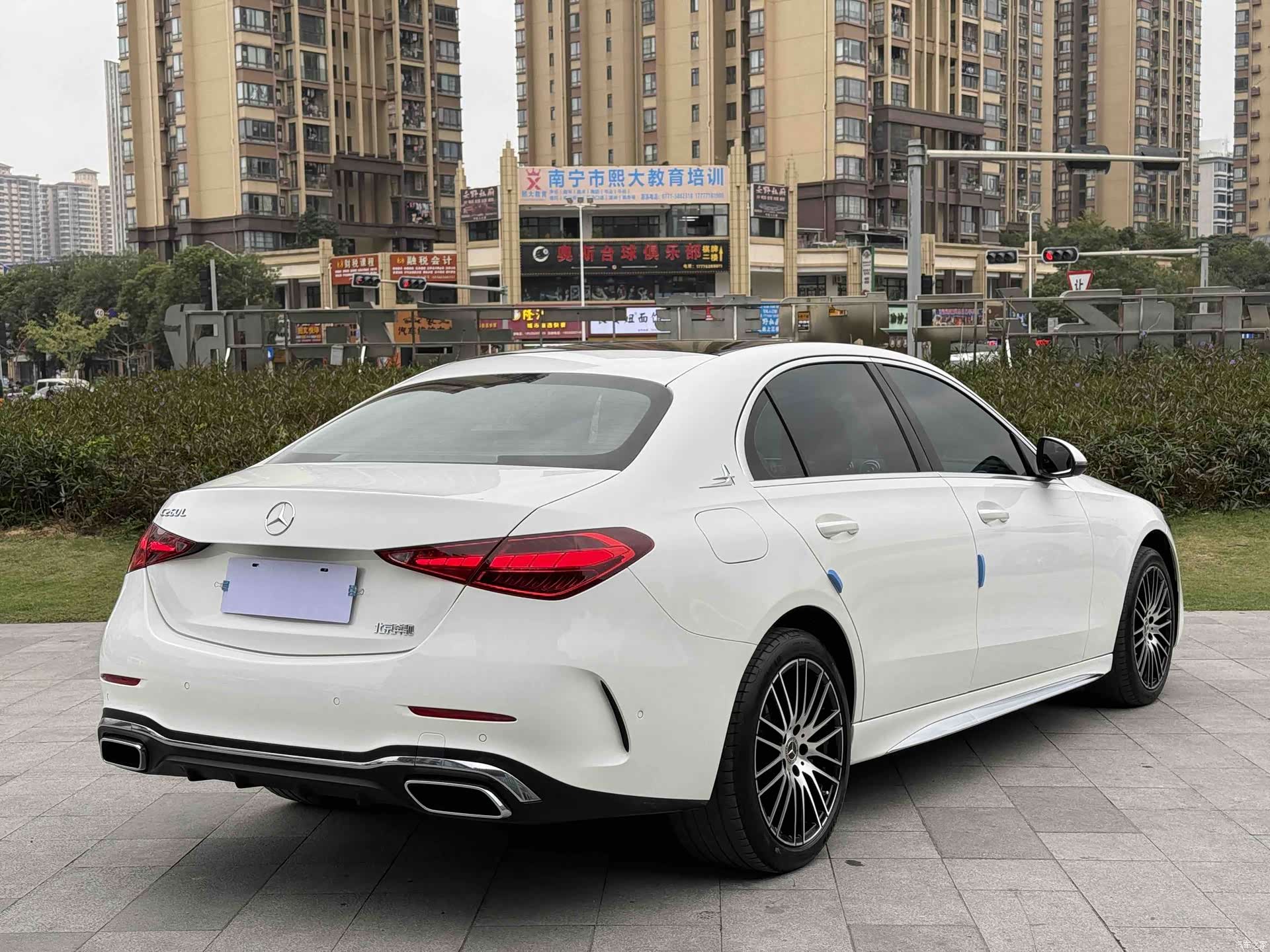 Mercedes-Benz C-Class, 2022 3