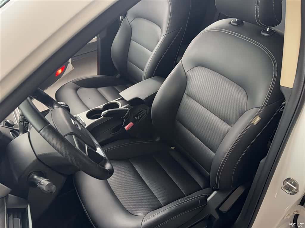 Geely Emgrand, 2017 14