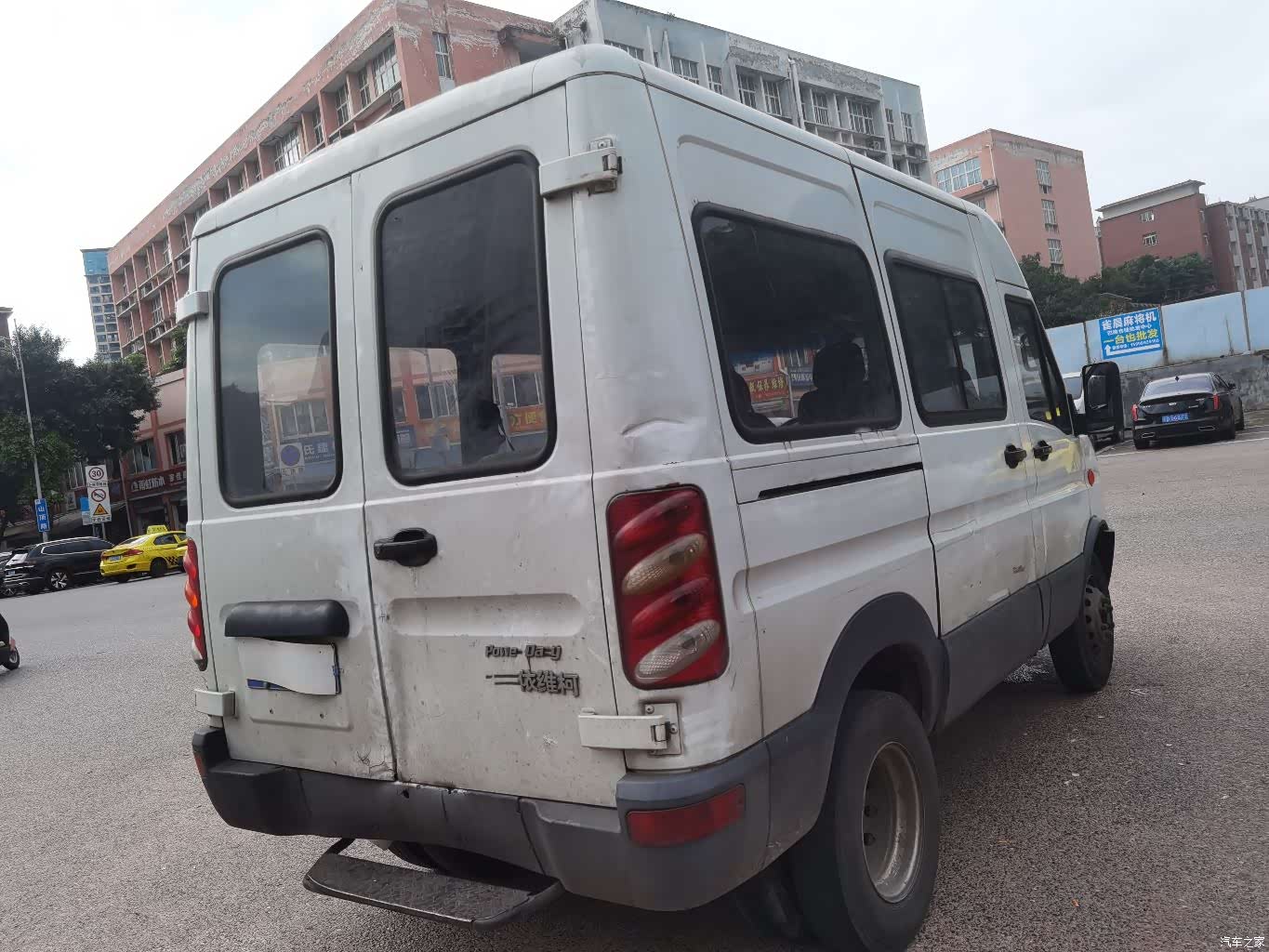 Iveco A37, 2016 7