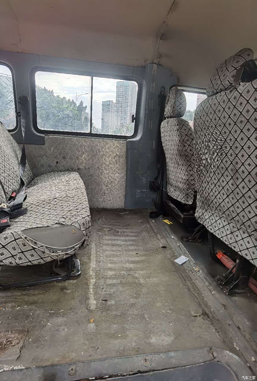 Iveco A37, 2016 11