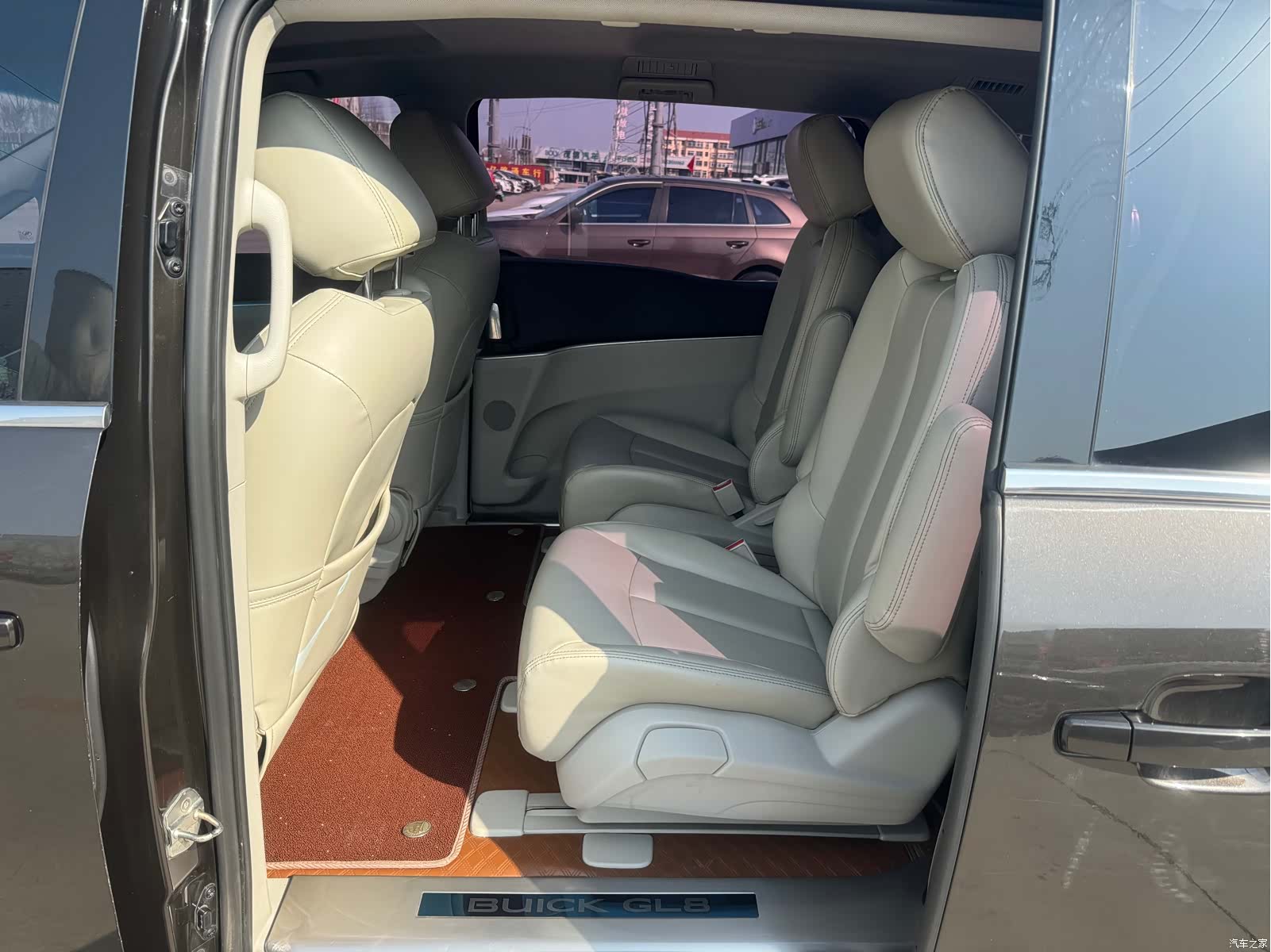Buick GL8, 2021 все фото