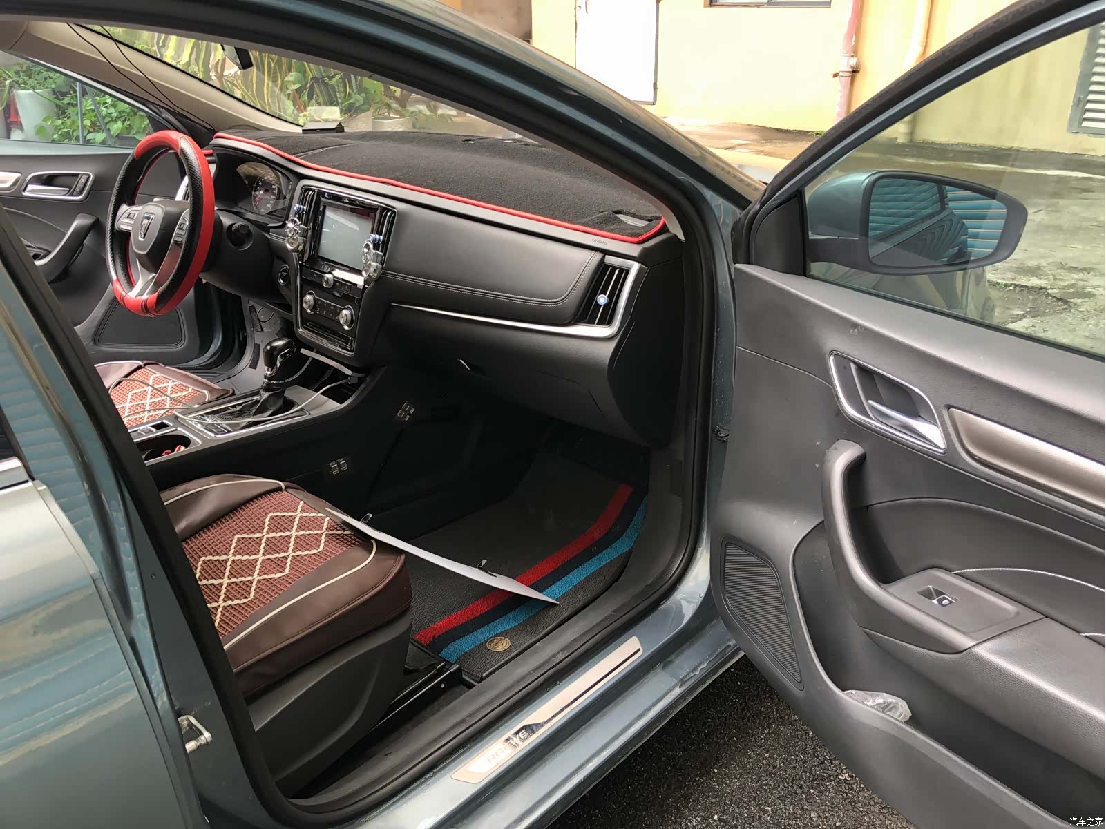 Roewe i6, 2019 10